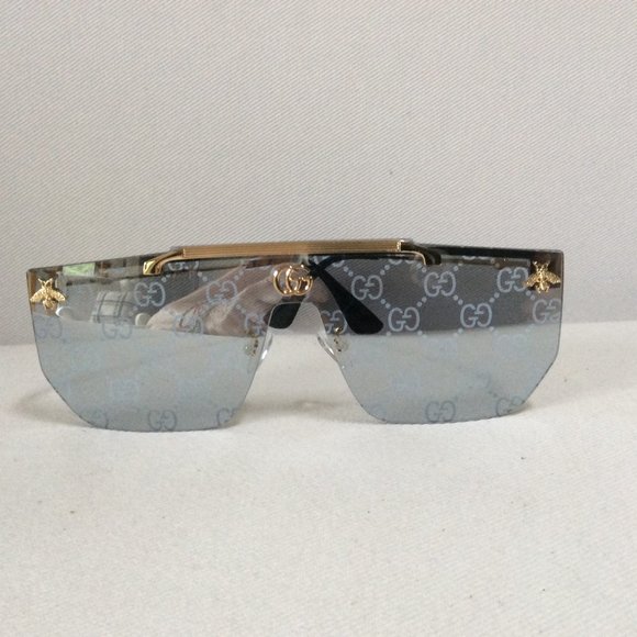 🌟🌸HOST PICK 🌟🌸 NWT & Box Gucci  Mirror Reflective Gold Women's Sunglasses - Picture 2 of 10